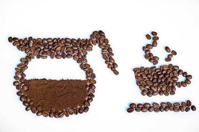 Tea vs. Coffee: Explore the Health Benefits and Potential Drawbacks