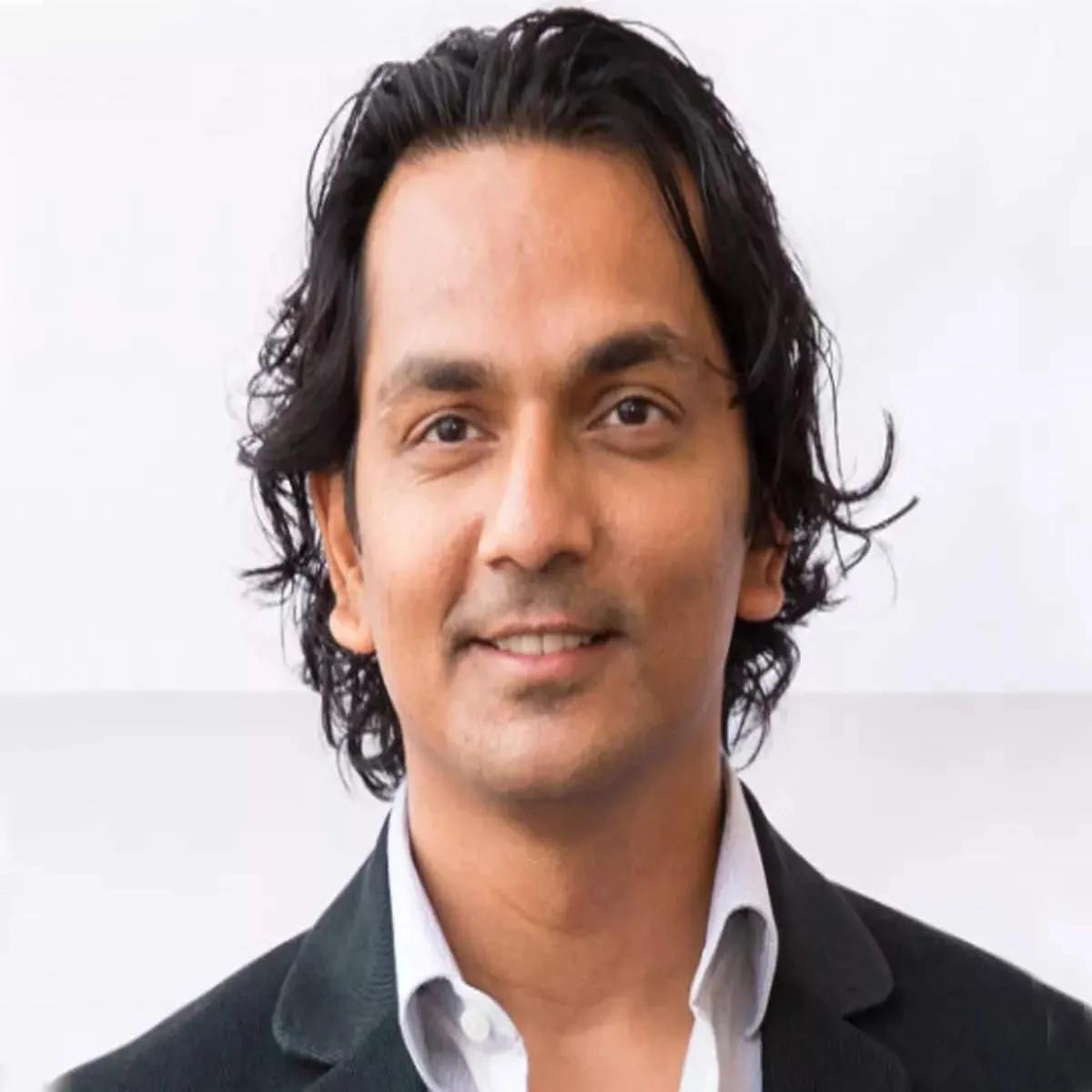 From Teenage Coder to Tech Titan: Divyank Turakhia's Billion-Dollar Odyssey